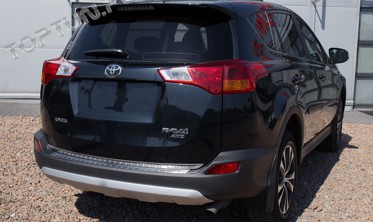 накладка на крышку багажника Toyota RAV4 (нижняя) фото