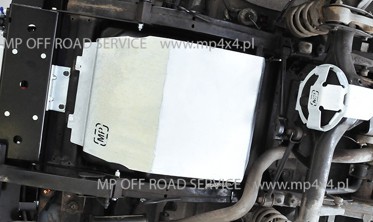 Защита топливного бака Land Rover Discovery 1 фото