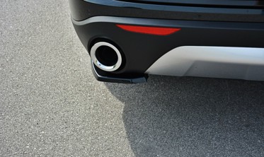 Боковые диффузоры заднего бампера Alfa Romeo Stelvio фото