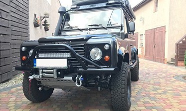 Силовий трубчастий передній бампер Land Rover Defender 90/110/130 (1990-2016) фото