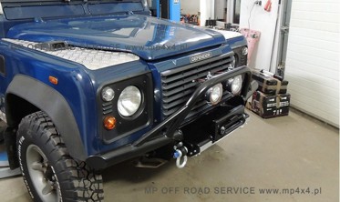 Силовий трубчастий передній бампер Land Rover Defender 90/110/130 (1990-2016) фото