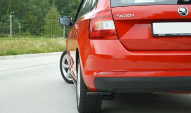 Боковые накладки заднего бампера Skoda Rapid Spaceback фото