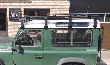 Багажник на дах Land Rover Defender 90 фото