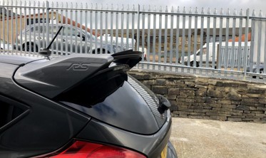 Накладка тюнінгова на спойлер Ford Focus RS MK3 вер. 2 фото