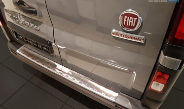 Захисна накладка на бампер із загином Renault Trafic III / Fiat Talento / Opel Vivaro II фото