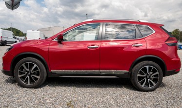 декоративні хром накладки на двері Nissan X-Trail фото
