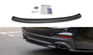 Центральний дифузор заднього бампера BMW 5 G30/G31 M-Pack фото