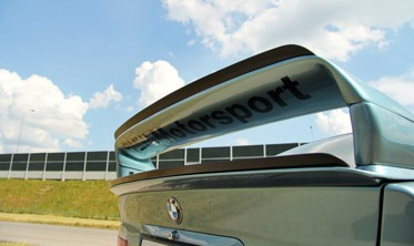 Верхняя накладка на спойлер BMW M3 E36 GTS фото