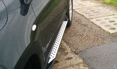 пороги (подножки боковые) Toyota Rav4 OEM  фото