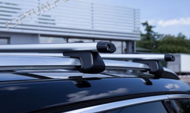 балки поперечні для рейлінгів Nissan Qashqai фото