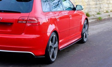 Боковые накладки порогов Audi S3 8P / S3 8P FL / RS3 8P фото