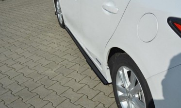 Диффузоры (накладки) под боковые пороги Lexus CT Mk1 Facelift фото