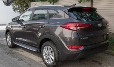 пороги (подножки боковые) Hyundai Tucson фото