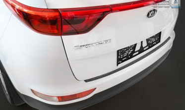 захисна накладка на бампер із загином та ребрами Kia Sportage IV чорна фото
