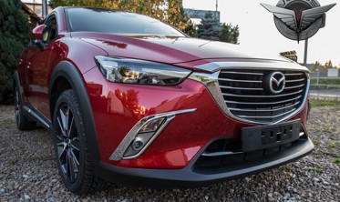 хром накладки на передні протитуманні фари MAZDA CX-3 фото