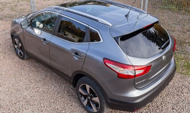 алюмінієві рейлінги на дах Nissan Qashqai фото
