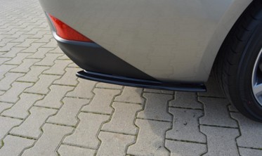 Боковые диффузоры заднего бампера Lexus IS Mk3 T послерестайл фото