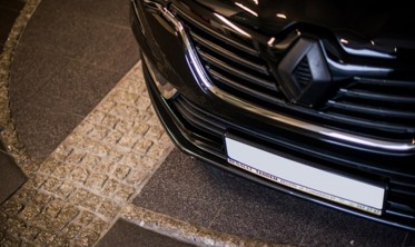 Дифузор переднього бампера Renault Talisman вер.1 фото