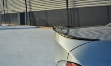 Спойлер на кришку багажника BMW 3 E90 M-pack фото