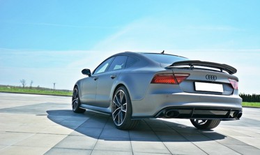 Центральний диффузор заднего бампера Audi RS7 Facelift фото