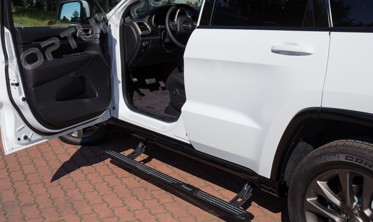 Електричні бічні пороги Jeep Grand Cherokee фото