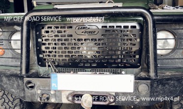 Радиаторная решетка тип 2 Land Rover Defender фото