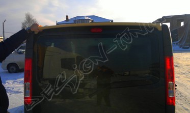 спойлер задней двери Trafic / Vivaro / Primastar (на ляду) фото
