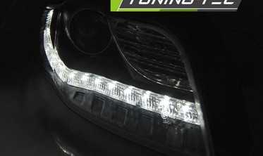 Фары передние AUDI A4 B7 с LED поворотами, черные фото
