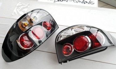 Тюнинговые задние фонари черные FORD MONDEO MK1 LIFTBACK фото