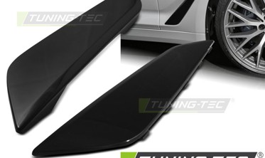 Вставки в крылья BMW 5 G30 / G31 черные глянцевые фото