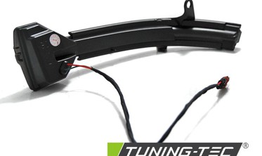 Диодные повторители поворотов в зеркала BMW F10/ F11/ F12/ F13/ F01 фото