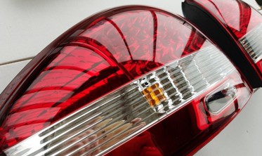 Задние тюнинговые LED фонари Audi A6 C5  фото