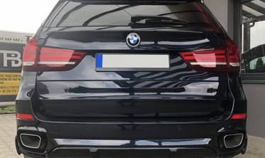 Накладка заднего бампера BMW X5 F15 M-pakiet в стиле M-performance фото