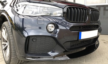 Накладка на передний бампер BMW X5 F15 М-пакет Performance стиль  фото