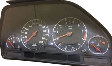 Кольца в щиток приборов BMW E34 / BMW E32 (глянцевые) фото
