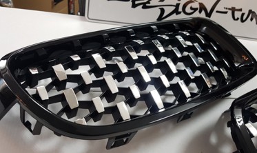Радиаторные решетки BMW F30 / F31 стиль Diamond фото