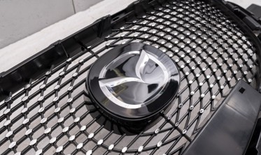 Тюнінгова решітка радіатора Mazda 3 III 2016-2018 DIAMOND style фото