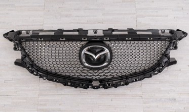 Тюнинговая решетка радиатора Mazda 6 III GJ 2012-2014 DIAMOND style фото