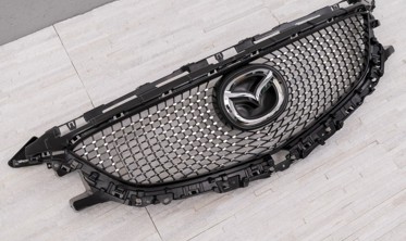 Тюнинговая решетка радиатора Mazda 6 III GJ 2012-2014 DIAMOND style фото