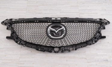 Тюнинговая решетка радиатора Mazda 6 III GJ 2012-2014 DIAMOND style фото