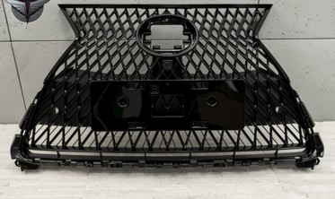 Тюнинговая решетка радиатора  Lexus UX 2019+ фото