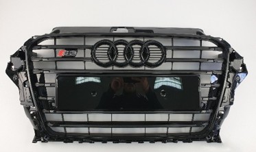 чорна решітка радіатора AUDI A3 8V 2013-2016 S-line стиль фото