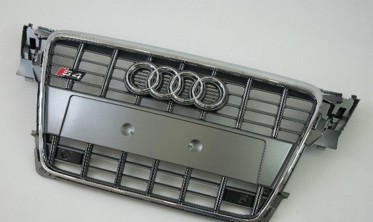 серая тюнинг решетка радиатора AUDI A4 B8 дорестайл стиль S-line фото