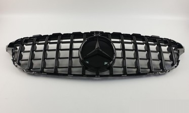 Решетка радиатора Mercedes W205 в стиле GT Panamericana черная фото