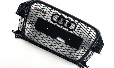 Радиаторная решетка в бампер Audi Q3 8U в стиле RS (2011-2014) фото