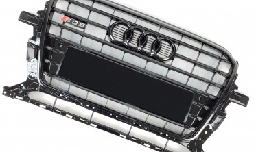 тюнінг решітка радіаторна для AUDI Q5 8R в стилі S-line (2012-2016) фото