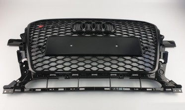 центральная радиаторная решетка для AUDI Q5 8R в стиле RS (2012-2016) фото