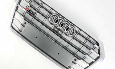 тюнинг решетка переднего бампера AUDI Q5 (второе поколение) FY в стиле SQ5 фото