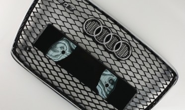 решітка радіаторна в передній бампер AUDI Q7 4L стиль RS (дорестайл) фото