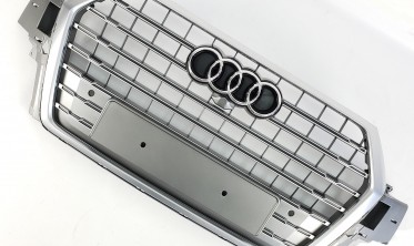 Тюнинговая серая решетка переднего бампера в стиле S-Line для AUDI Q7 4M фото